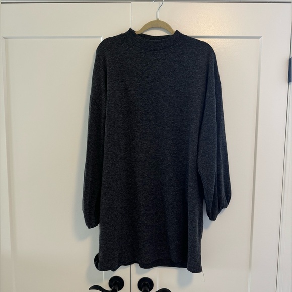 2 for $15 Zara Sweater Dress - Picture 1 of 6
